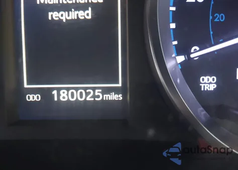 2018 Toyota Highlander Le из США, поврежденный, VIN 5TDBZRFH8JS875311